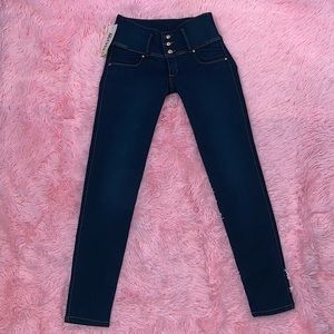 Colombian Jeans - Booty Lifting Jeans - The Now